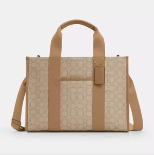 Coach  Smith  Signature Tote Bag